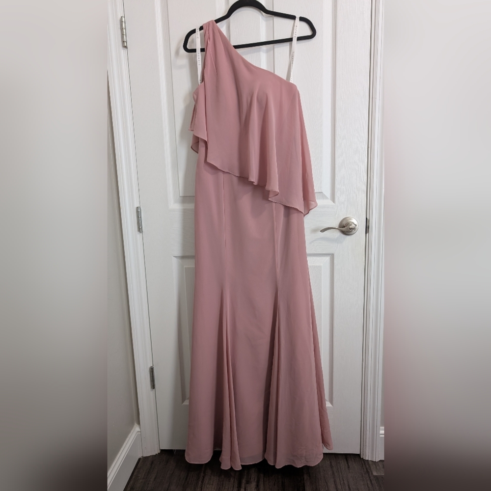 Azazie Nadia in Dusty Rose